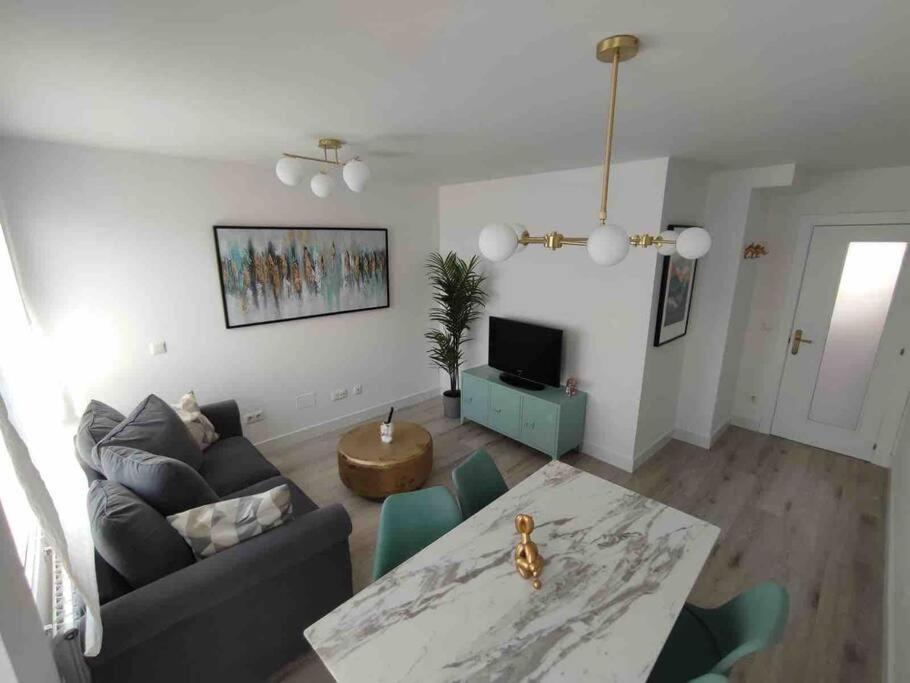 Exclusivo Apartamento Con Aparcamiento Gratuito Laredo Kültér fotó