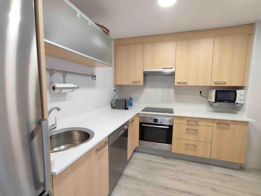 Exclusivo Apartamento Con Aparcamiento Gratuito Laredo Kültér fotó